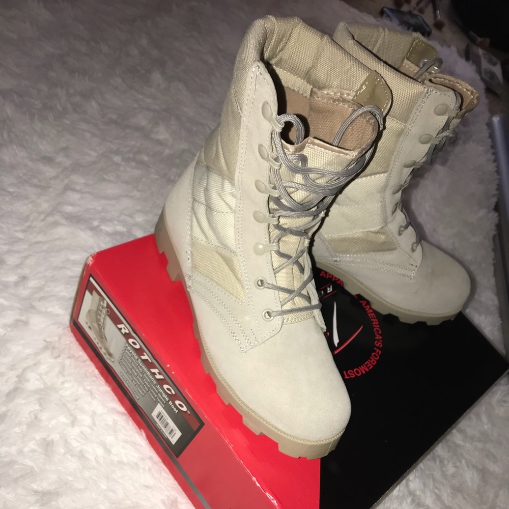 Men Rotco military boots size 10R